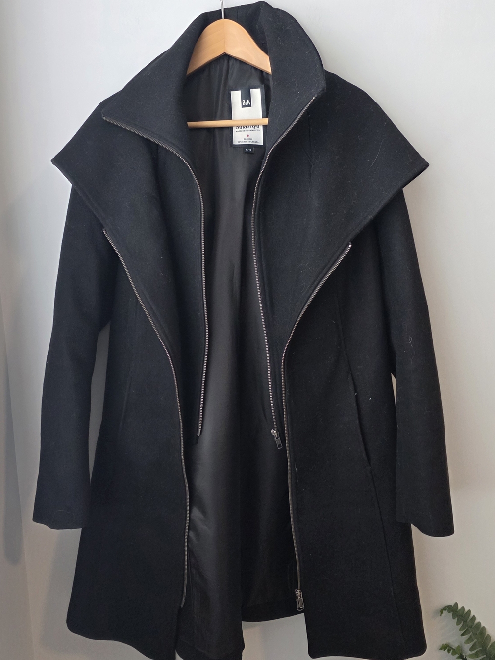 Soia & Kyo Black Wool Blend Asymmetrical Zip Coat XL Made in Canada